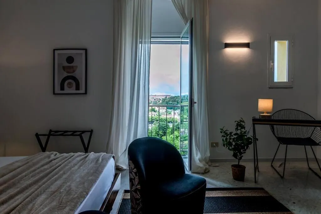 Apartamento Marble - A Pochi Passi Dal Centro E Dalla Stazione Siena