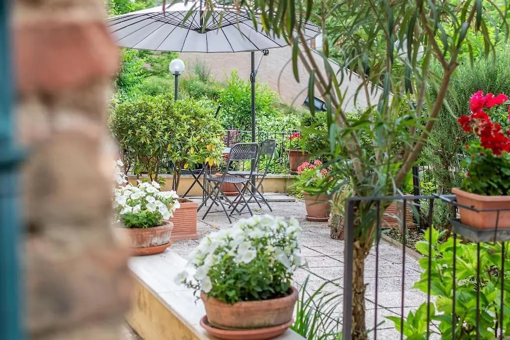 Apartamento Marble - A Pochi Passi Dal Centro E Dalla Stazione Siena Italia